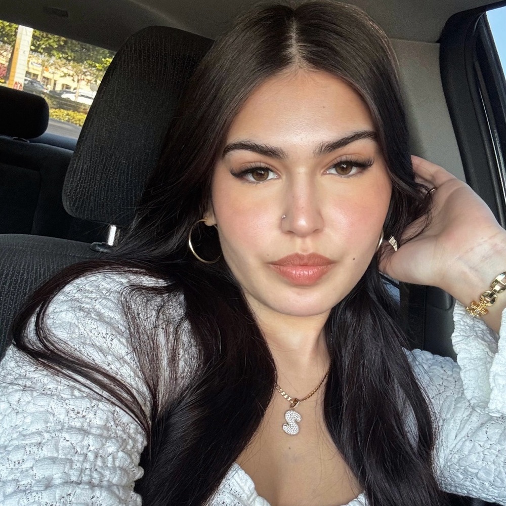 Meet your Posher, Sheila